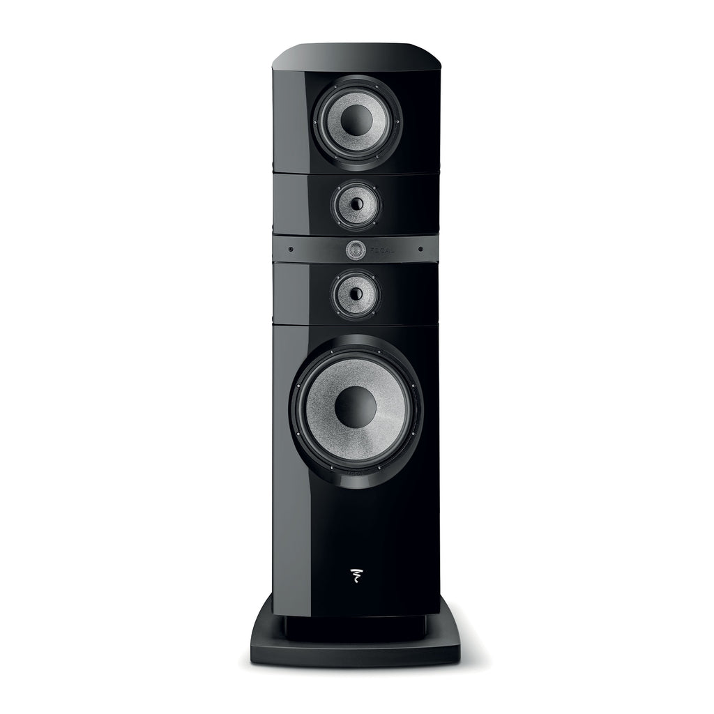 Front view of Focal Grande Utopia EM Evo