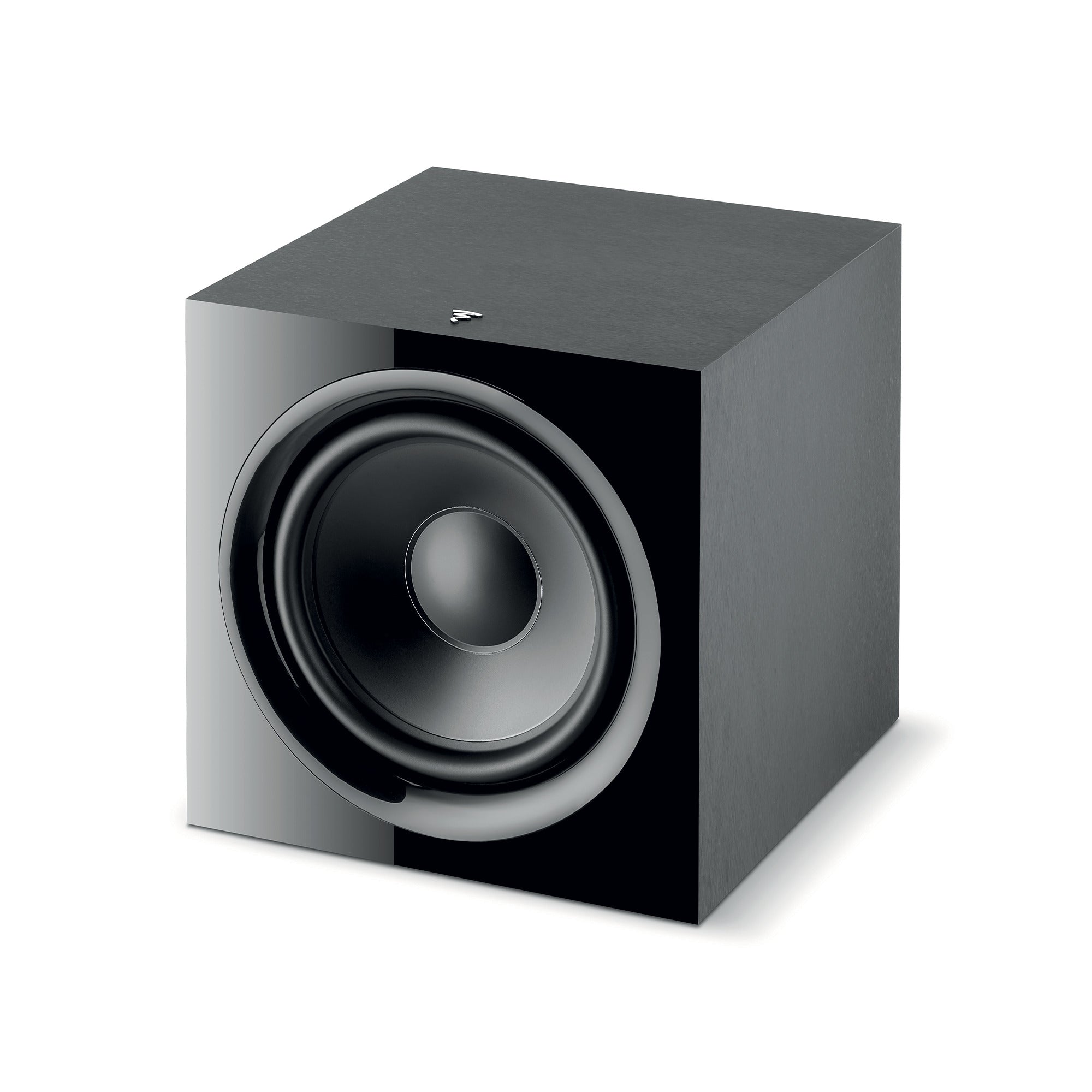 Front view of Focal SUB 600P