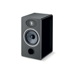 Angled view of Focal Vestia N°1