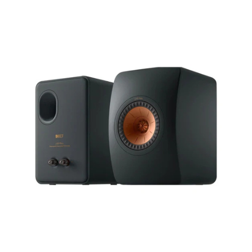 Front-Rear view of KEF LS50 Meta 