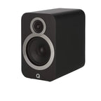 Front view of Q Acoustics 3020i