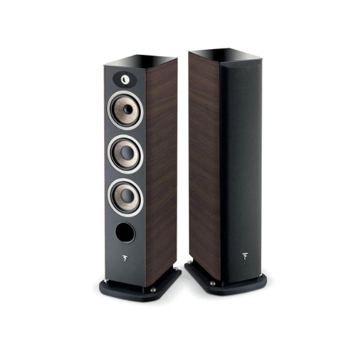 Pair view of Focal Aria 926 